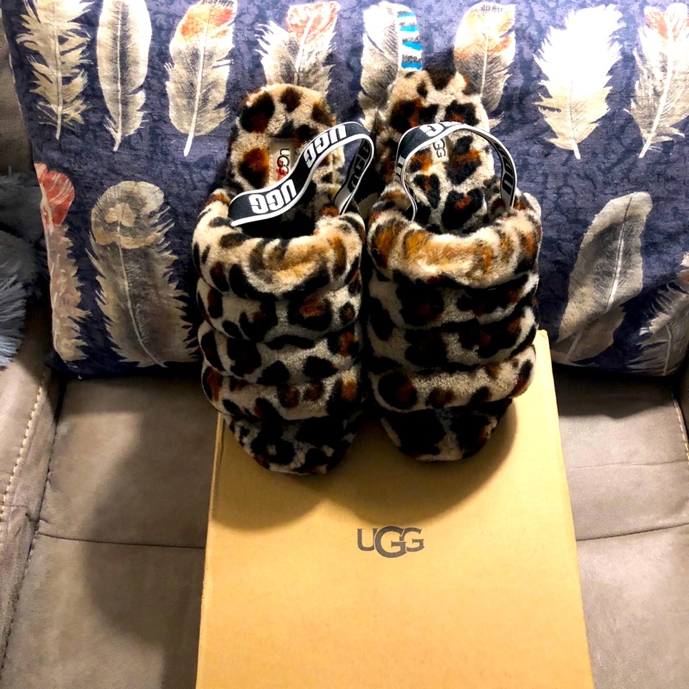 UGG Leopard Fluff Yeah NEW!!